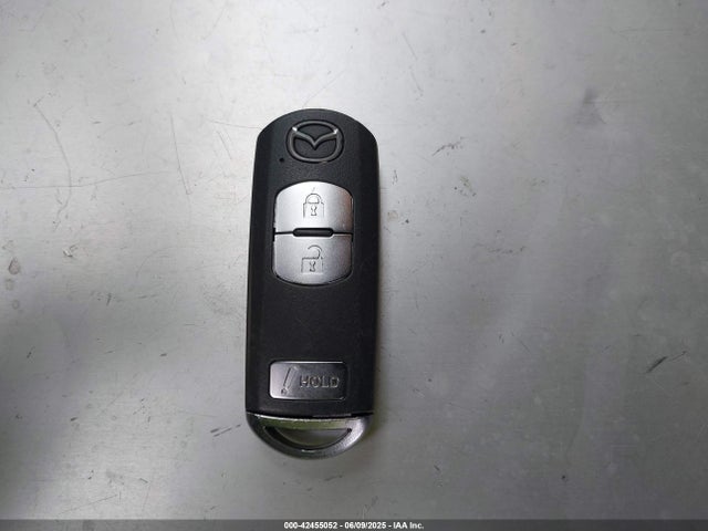 Mazda pe 2018 3MZBN1K74JM205083 Image 11