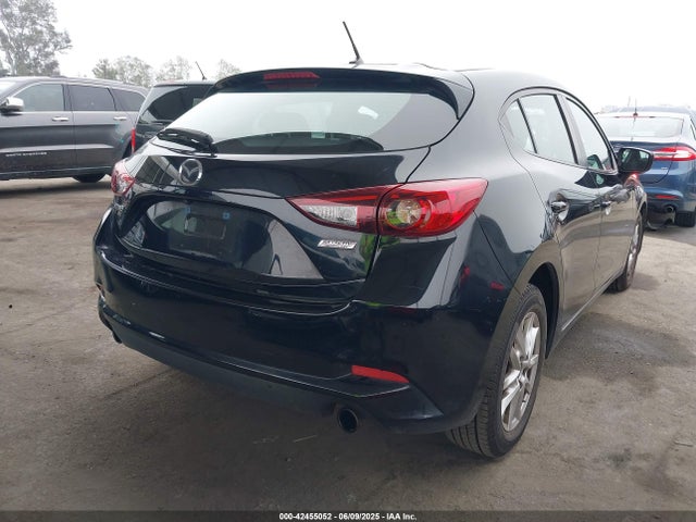 Mazda pe 2018 3MZBN1K74JM205083 Image 4