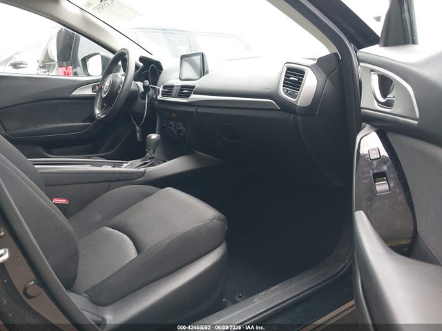 Mazda pe 2018 3MZBN1K74JM205083 Image 5
