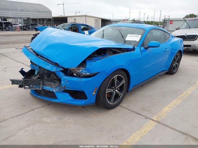 1FA6P8TH7S5104146 Ford 4v