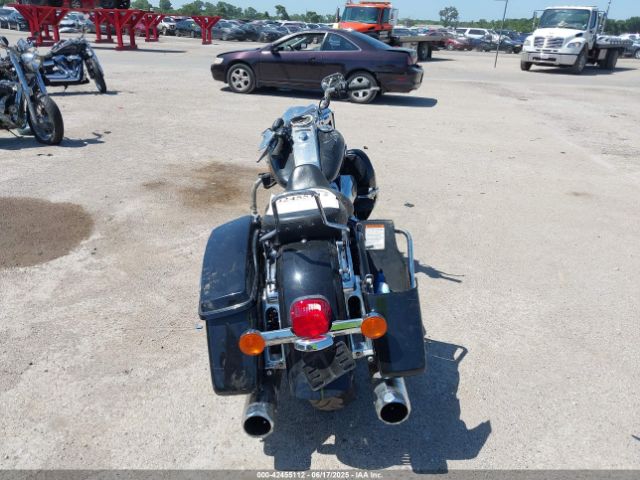 2018 HARLEY-DAVIDSON FLHR 1HD1FBC11JB627460 Photo 5