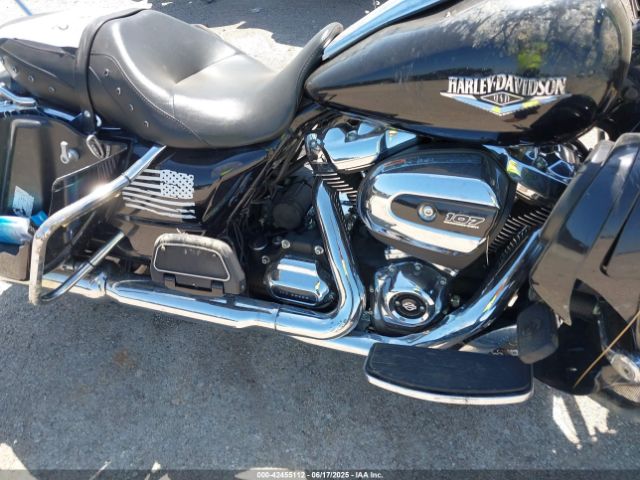 2018 HARLEY-DAVIDSON FLHR 1HD1FBC11JB627460 Photo 7