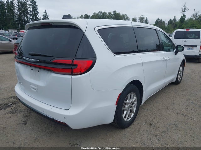 Chrysler Pacifica Touring L 2023 2C4RC1BG8PR620092 Image 4