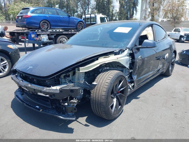 2025 TESLA MODEL 3 5YJ3E1ET7SF962162 Photo 1