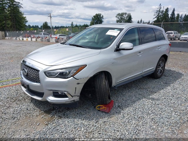 Infiniti 2018 2018 5N1DL0MM2JC526809 Image 2
