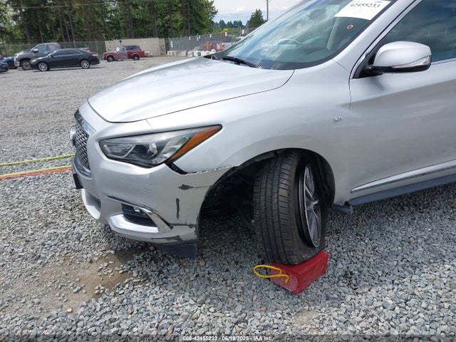 Infiniti 2018 2018 5N1DL0MM2JC526809 Image 6