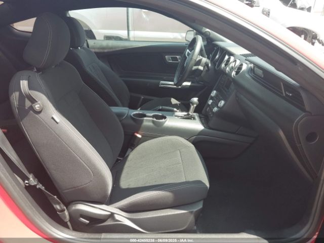 2021 FORD MUSTANG 1FA6P8TH3M5133758 Photo 4