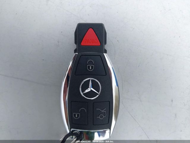 55SWF4JB7FU079353 Mercedes-Benz C 300 Luxury/sport