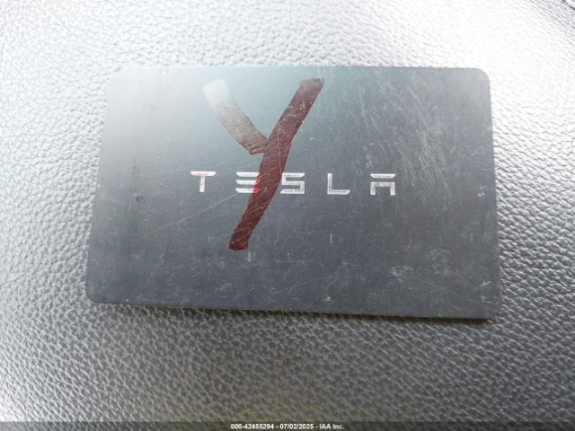 2022 TESLA MODEL Y 7SAYGDEEXNF357160 Photo 10
