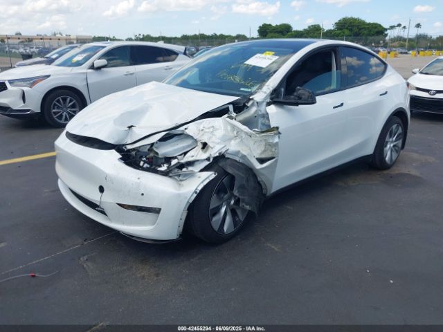 2022 TESLA MODEL Y 7SAYGDEEXNF357160 Photo 1
