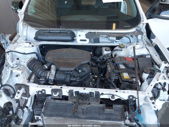 1GKKNLLS1PZ203854 GMC lgx