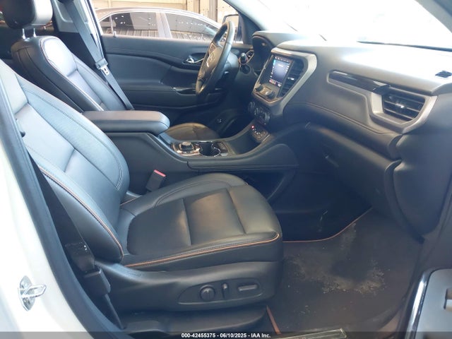 1GKKNLLS1PZ203854 GMC lgx