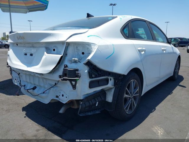2023 KIA FORTE 3KPF24AD5PE559705 Photo 3