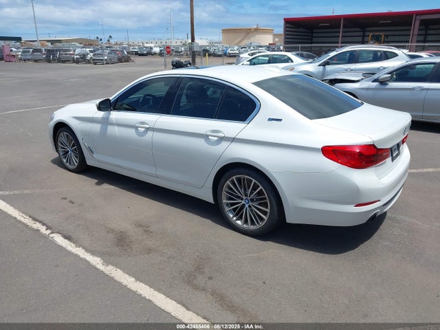 WBAJA9C56KB254619 BMW 2019