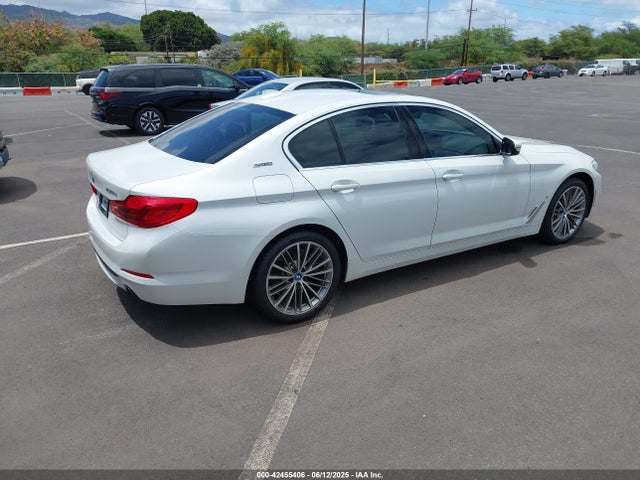 WBAJA9C56KB254619 BMW 2019