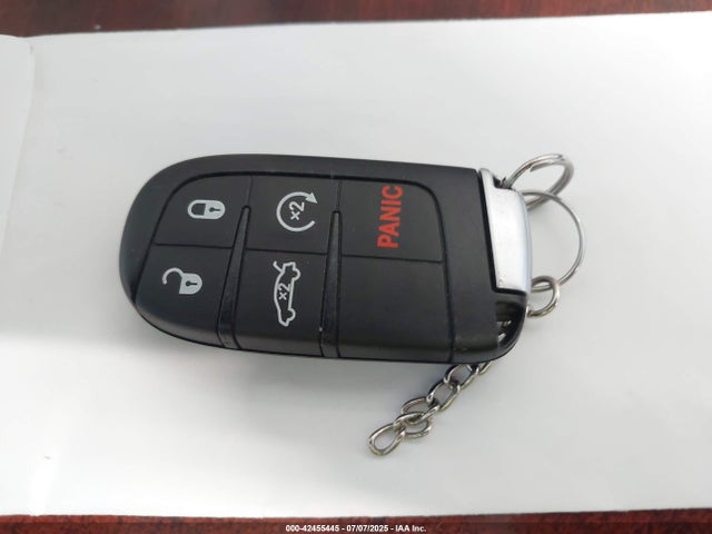 2C3CCABT8MH576071 Chrysler 2021