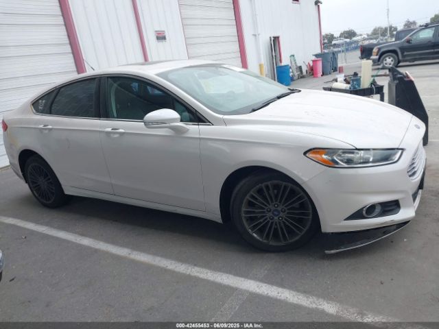 3FA6P0HD7ER392422 Ford Fusion
