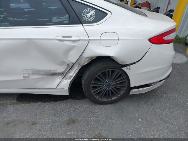 3FA6P0HD7ER392422 Ford Fusion