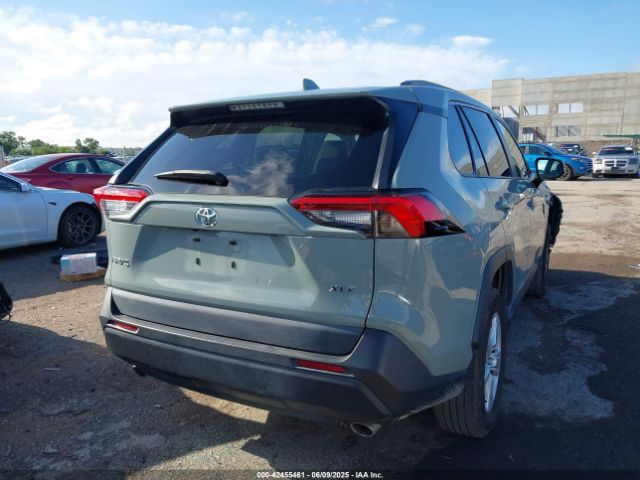 2021 TOYOTA RAV4 2T3W1RFV6MW163395 Photo 3