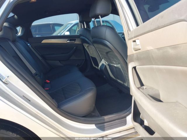 2018 HYUNDAI SONATA 5NPE34AF3JH677412 Photo 7