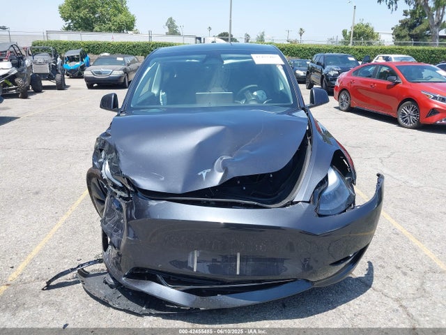 7SAYGDEE1SF283932 Tesla Model Y