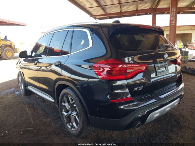 2021 BMW X3 5UXTY3C07M9E74629 Photo 2