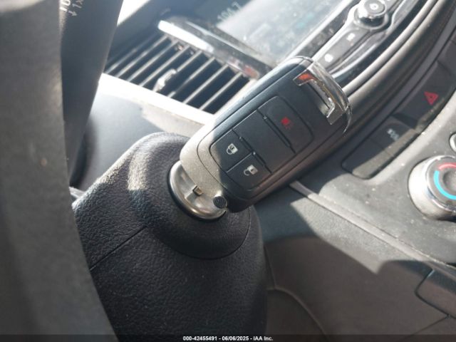 3GNCJNSB6HL274010 Chevrolet TRAX LS