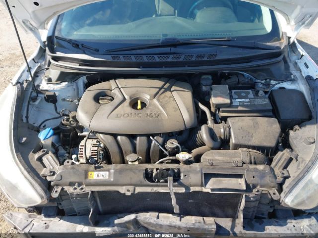 5NPDH4AE4FH652532 Hyundai ELANTRA SE