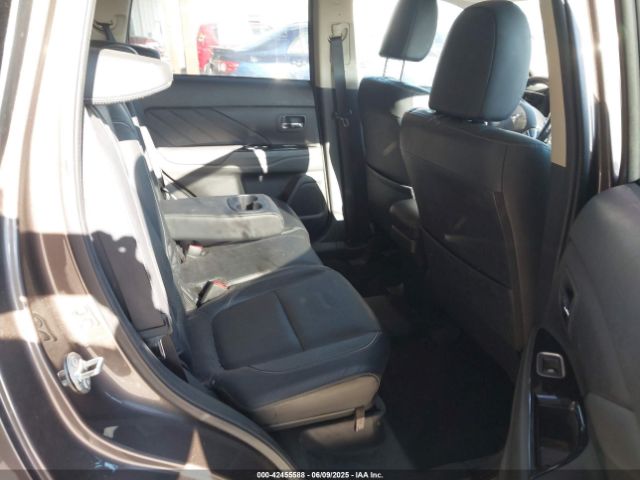 JA4J24A51JZ055273 Mitsubishi s61 - y61