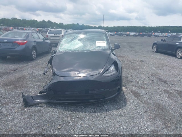 7SAYGDEF1PF940941 Tesla Model Y