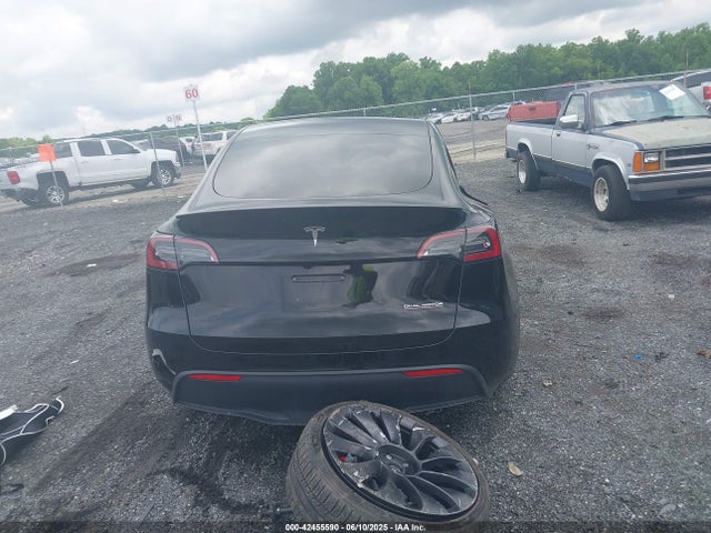7SAYGDEF1PF940941 Tesla Model Y