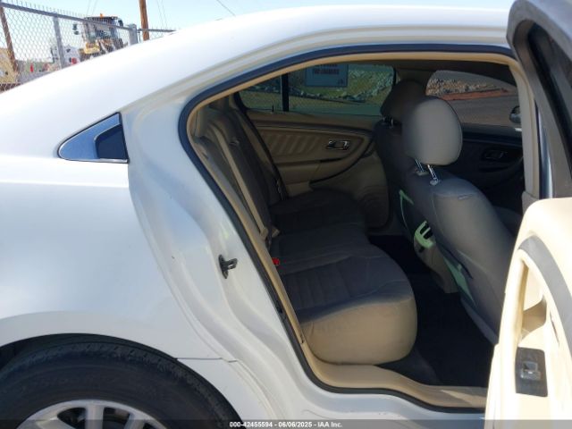 1FAHP2D8XEG170512 Ford TAURUS SE