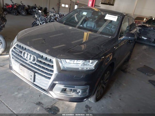 2018 AUDI Q7 WA1LAAF70JD024940 Photo 1