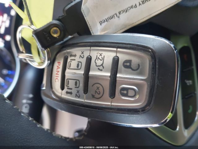 2023 CHRYSLER PACIFICA 2C4RC1GG6PR533414 Photo 10
