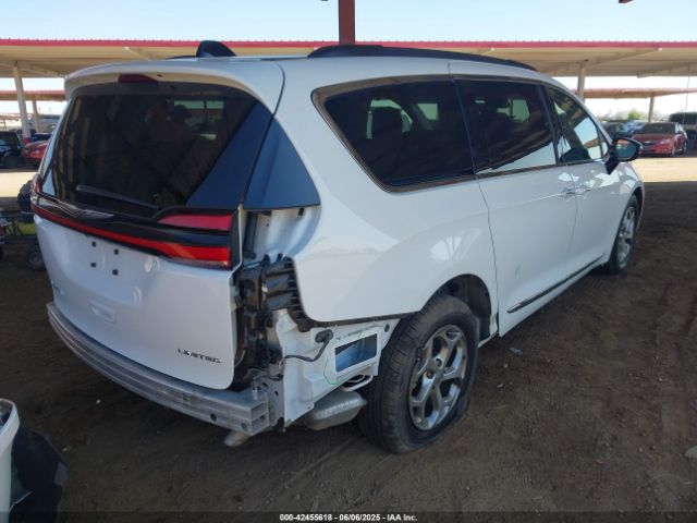 2023 CHRYSLER PACIFICA 2C4RC1GG6PR533414 Photo 3