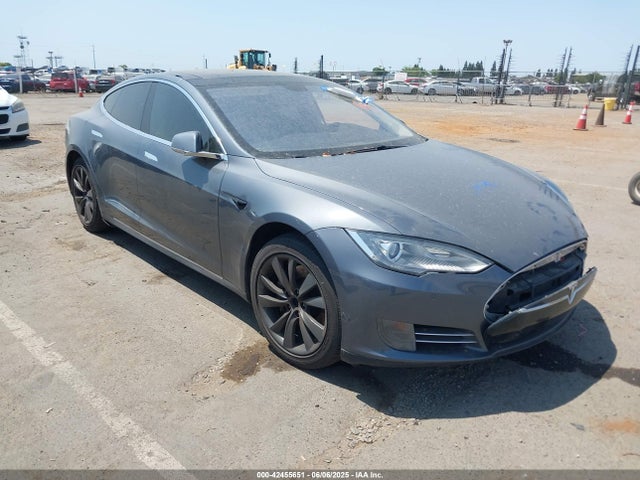 2013 TESLA MODEL S 5YJSA1CN7DFP27226 Photo 0