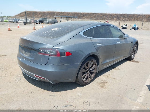 2013 TESLA MODEL S 5YJSA1CN7DFP27226 Photo 3