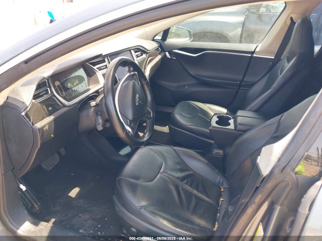 2013 TESLA MODEL S 5YJSA1CN7DFP27226 Photo 4