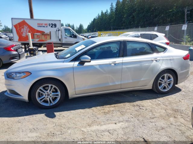 3FA6P0H73JR195428 Ford 2018