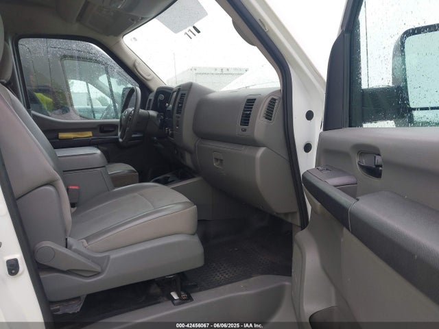 1N6BF0LY0KN810529 Nissan Nv Cargo Nv2500 Hd Sv V6