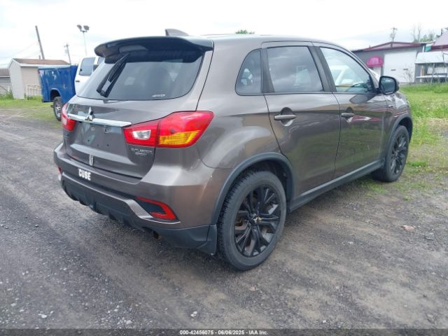 2018 MITSUBISHI OUTLANDER SPORT JA4AR3AU1JZ028393 Photo 3