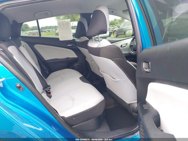 JTDKARFU2K3079211 Toyota Prius Le