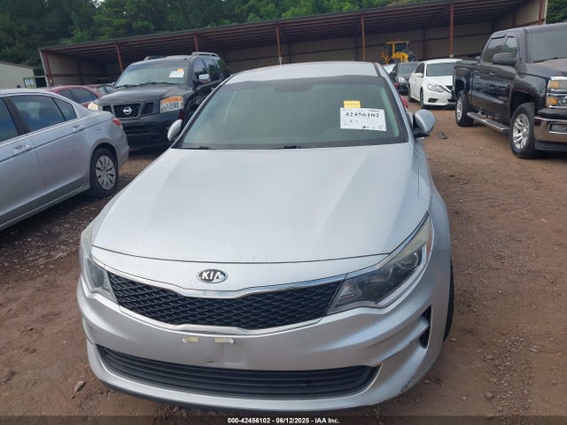 42456102 :رقم المزاد ، 5XXGT4L39JG264711 vin ، 2018 Kia Optima Lx مزاد بيع