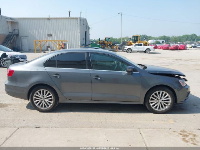 3VWD07AJ2FM310154 Volkswagen 2015