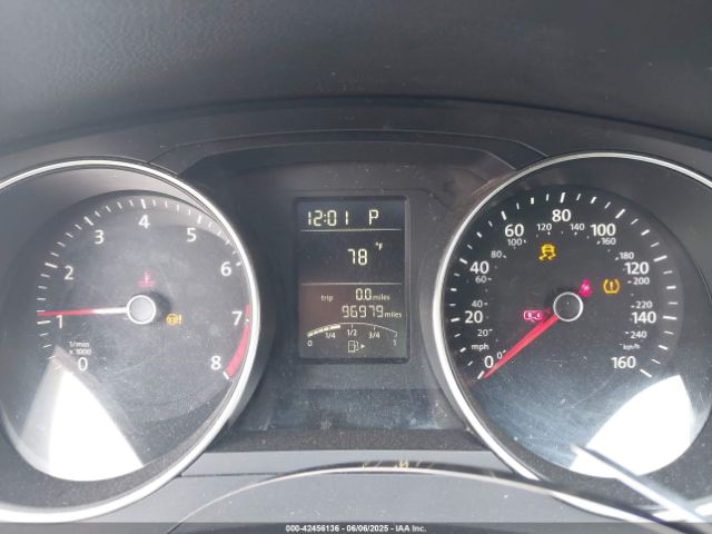 3VWD07AJ2FM310154 Volkswagen 2015