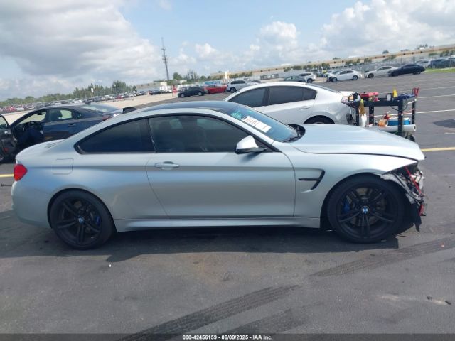 WBS3R9C58FK335124 BMW M4