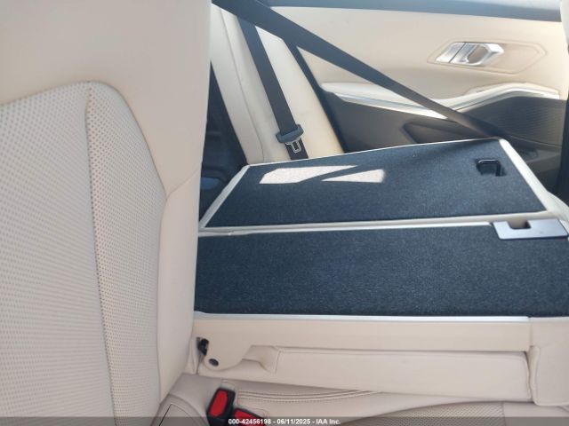 2023 BMW 330I 3MW89FF06P8D68103 Photo 7