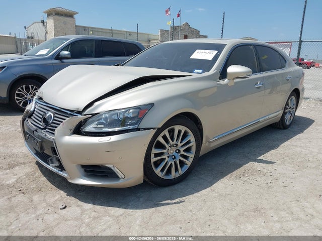 Lexus 2ur-fse + 1km 2014 JTHGL5EF8E5053392 Image 2