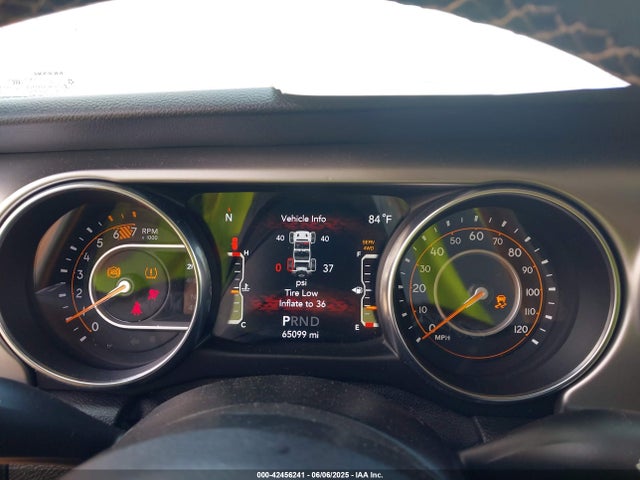 1C4GJXAN2MW660090 Jeep Wrangler
