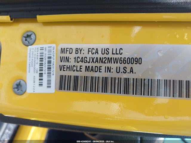1C4GJXAN2MW660090 Jeep Wrangler
